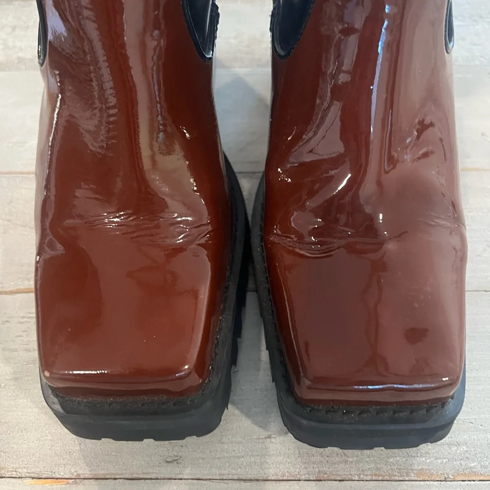 NIB JEFFREY CAMPBELL PATENT SABINE CHELSEA MOTO BOOTS - Picture 9 of 10